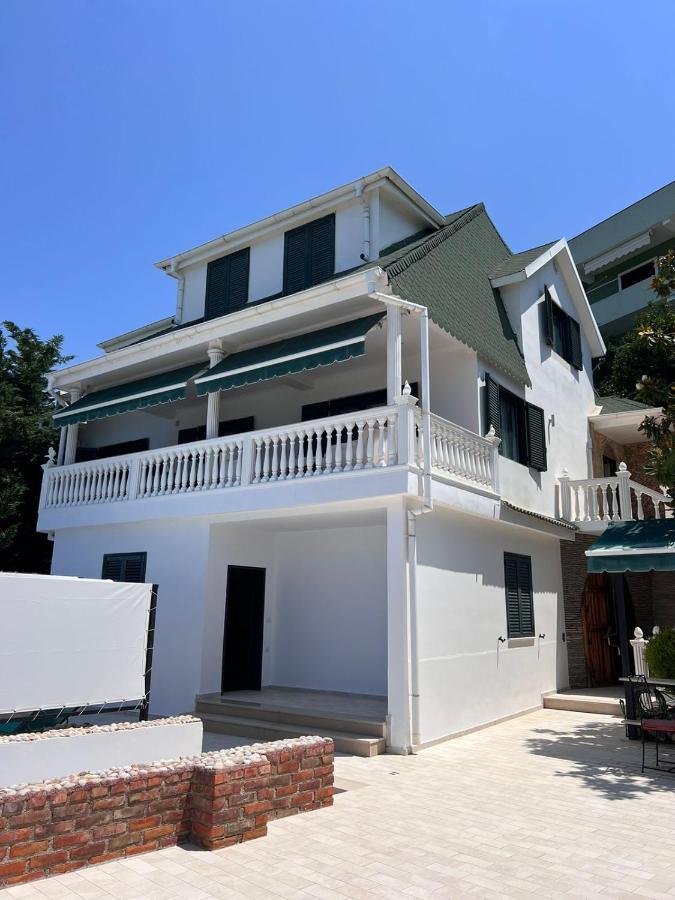 Vila Rexhepaj Vlorë 외부 사진