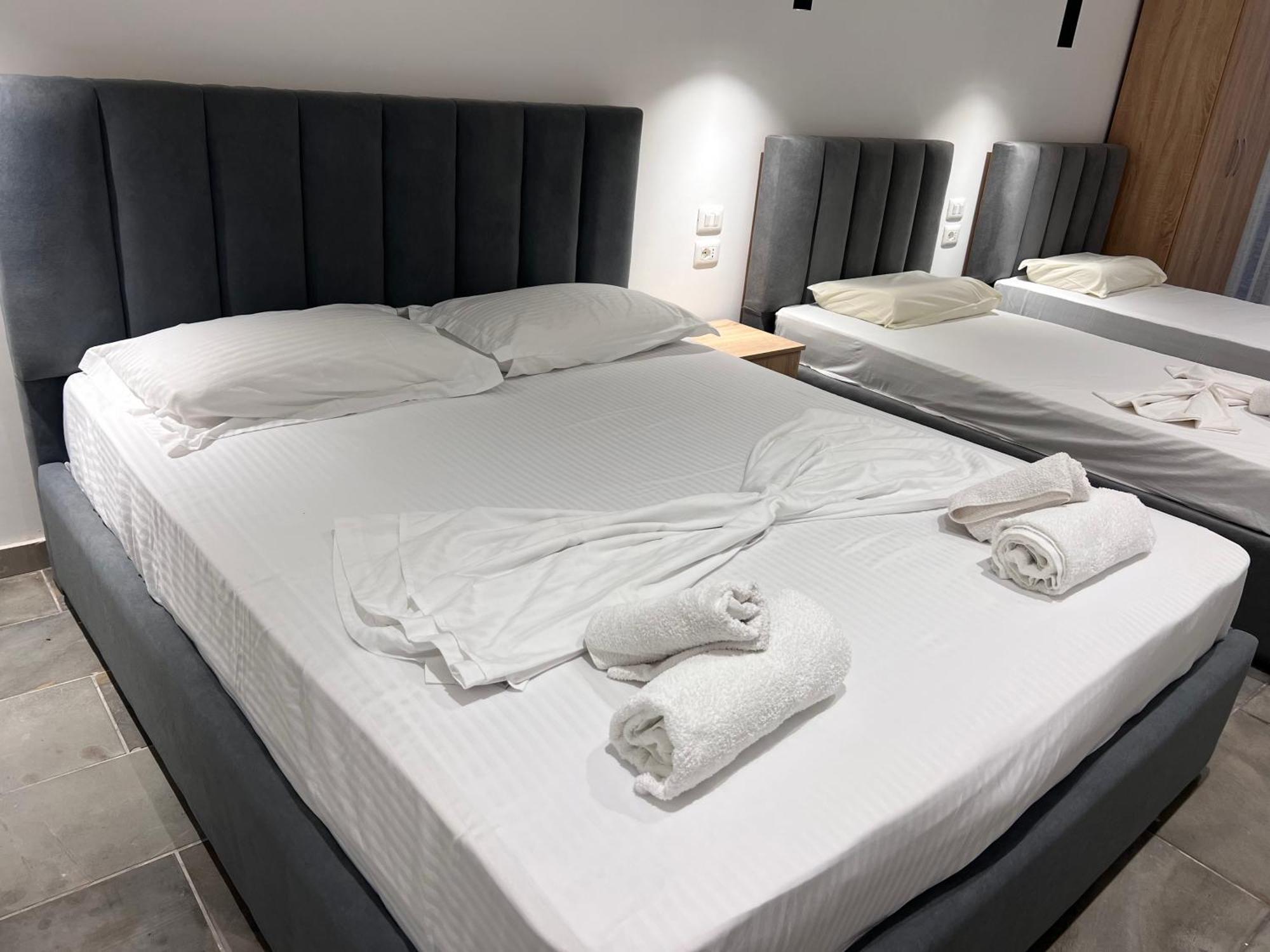 Vila Rexhepaj Vlorë 외부 사진